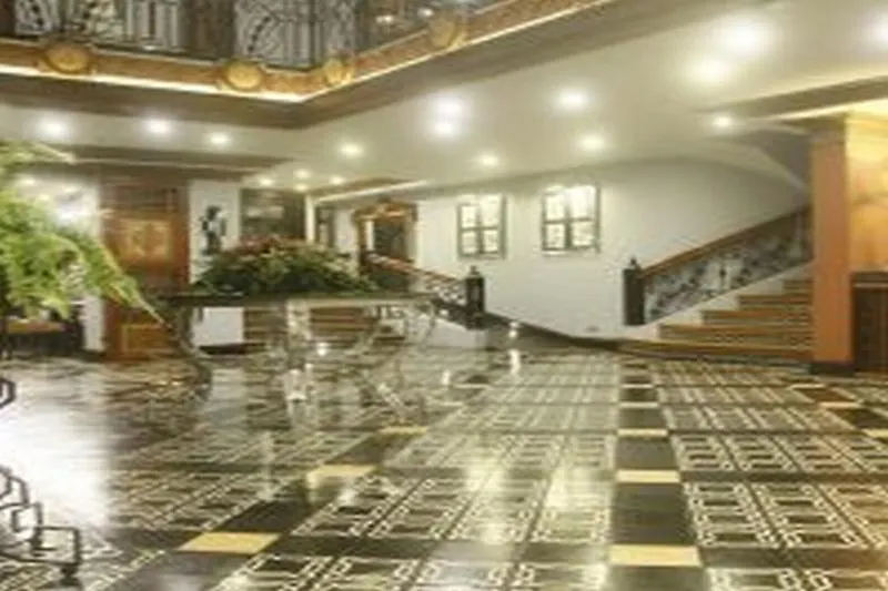 Hotel Herald Suites Polaris Makati City